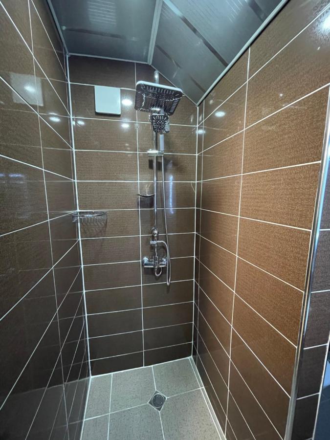 Quality Inn Τυφλίδα Εξωτερικό φωτογραφία