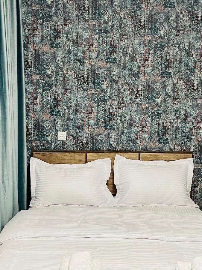 Quality Inn Τυφλίδα Εξωτερικό φωτογραφία