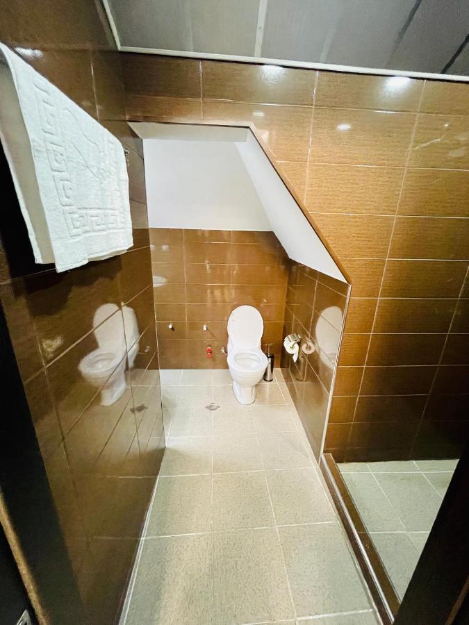 Quality Inn Τυφλίδα Εξωτερικό φωτογραφία